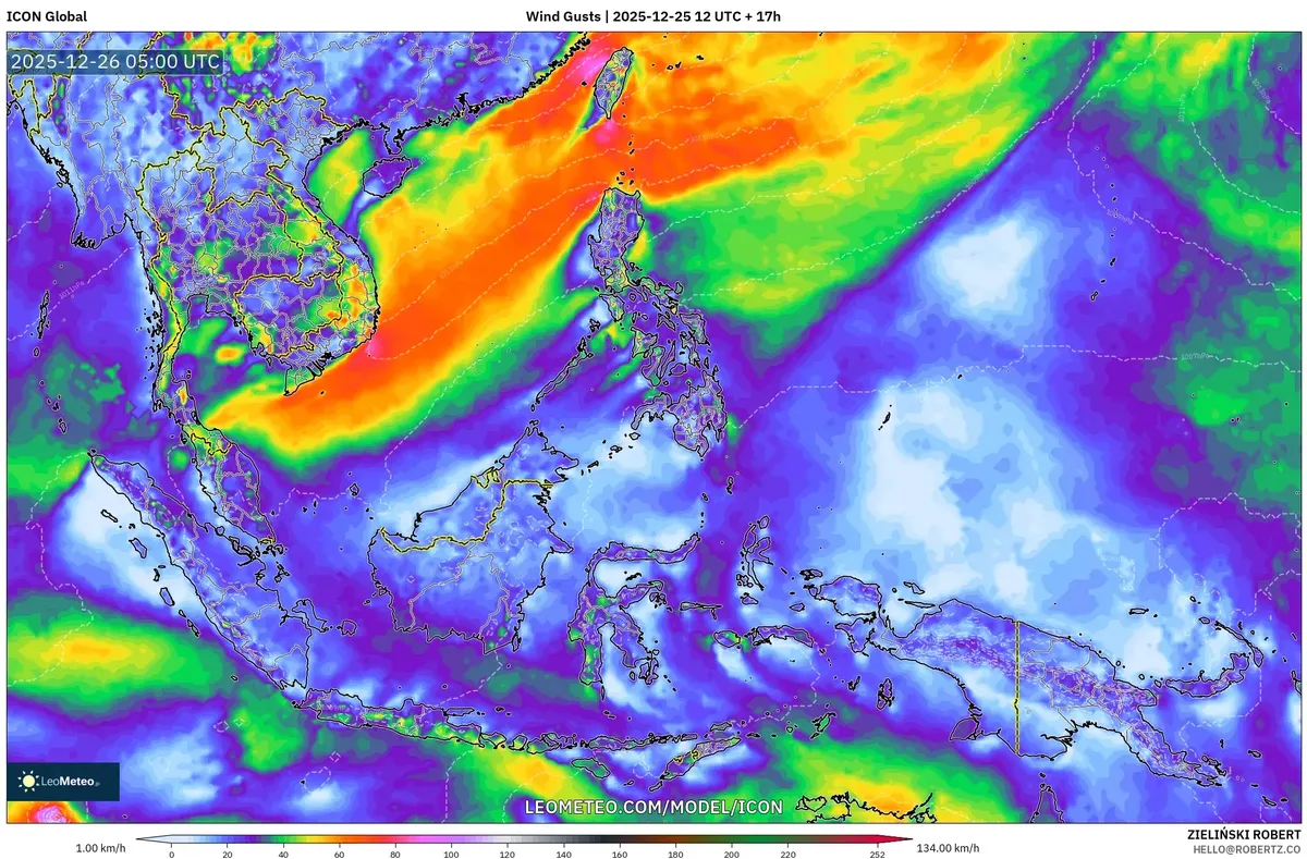 2025-12-25 Southeast Asia Jumat Hangat-Lembab Gust Forecast – Scattered Showers & Light Winds